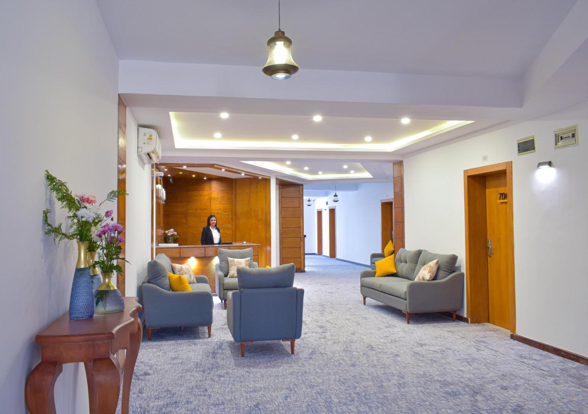 Basma Executive Club Hotel Aswan Buitenkant foto