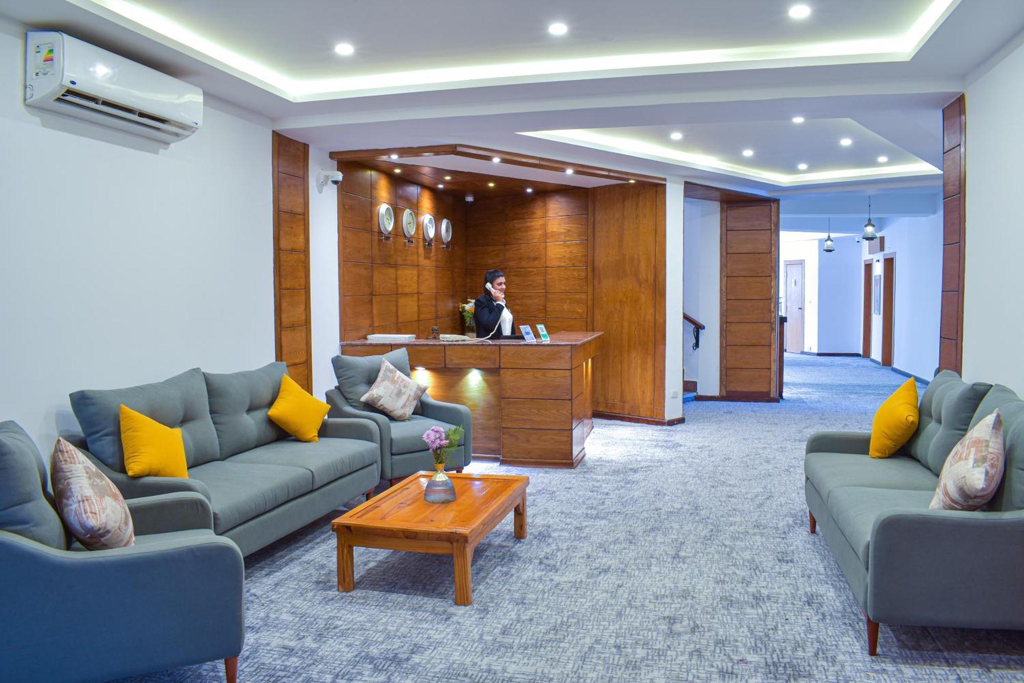 Basma Executive Club Hotel Aswan Buitenkant foto